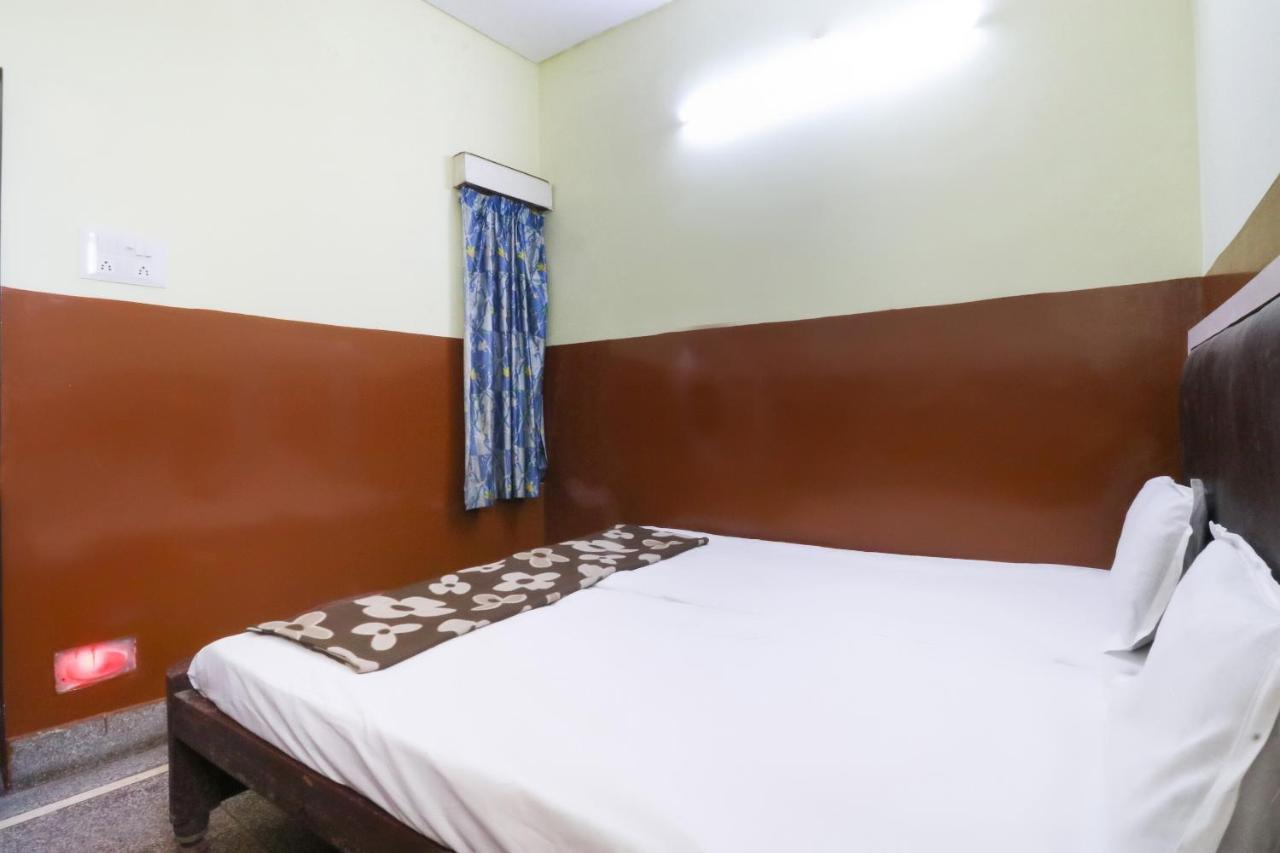 Spot On Hotel Monu Raipur  ภายนอก รูปภาพ