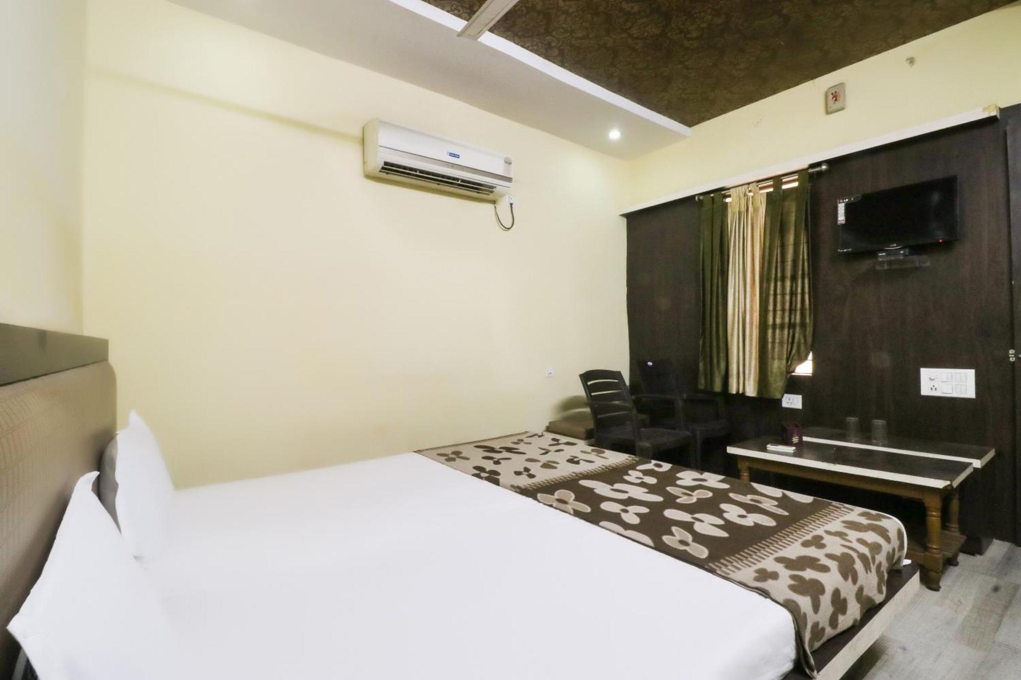 Spot On Hotel Monu Raipur  ภายนอก รูปภาพ